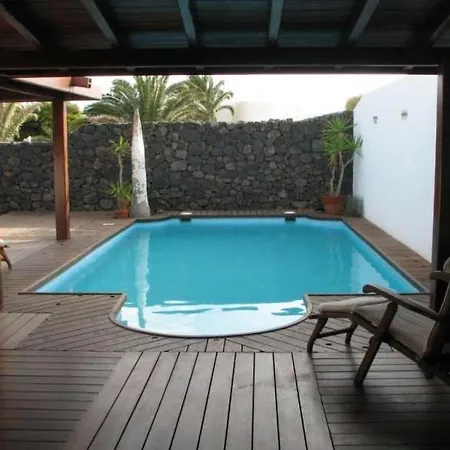 Sleeps 6 Pool Wifi Apartamento *