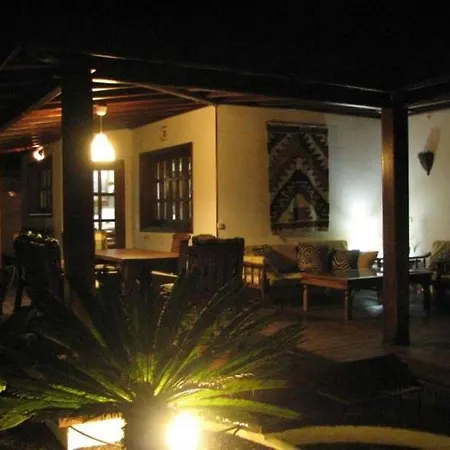 Sleeps 6 Pool Wifi * Costa Teguise