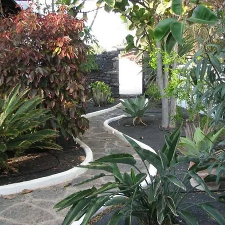 Sleeps 6 Pool Wifi Costa Teguise